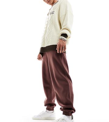 COLLUSION sweatpants in brown-Gray