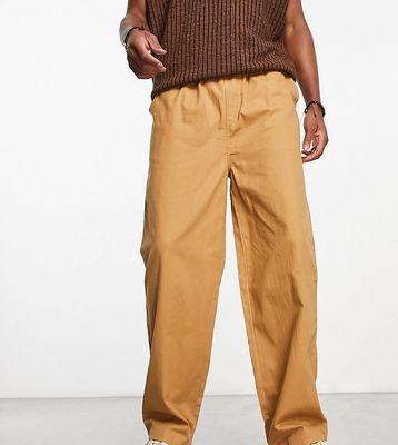 COLLUSION twill slim skater pants in tan-Neutral