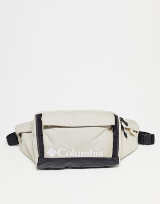 Columbia Convey 4L crossbody bag in beige-Neutral