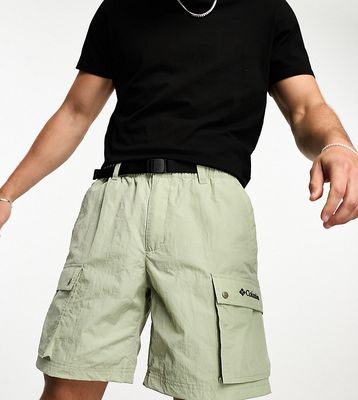 Columbia Doverwood crinkle utility shorts in khaki-Green