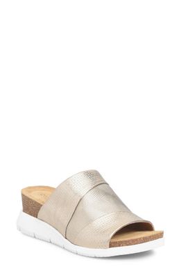 Comfortiva Smithie Wedge Sandal in Gold