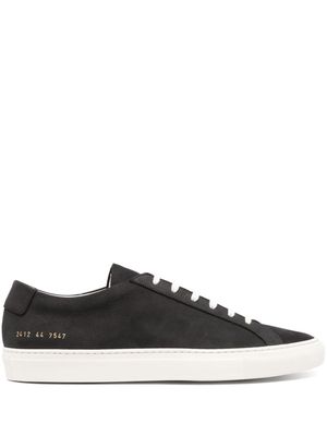 Common Projects logo-print leather sneakers - Black