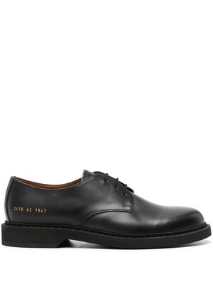 Common Projects stamped-numbers leather Derby shoes - Black