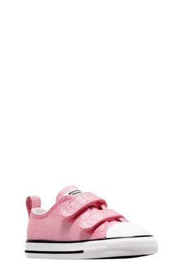 Converse Kids' Chuck Taylor All Star 2V Oxford Sneaker in Pink/Black/White