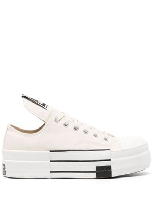 Converse oversized-tongue lace-up sneakers - Neutrals