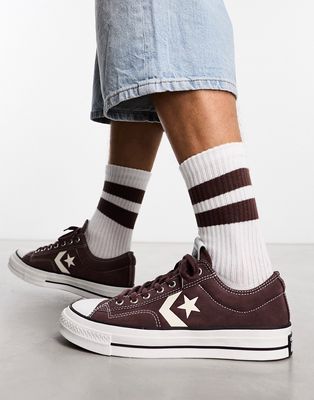 Converse Star Player 76 Everyday Essentials sneakers in burgundy-Red