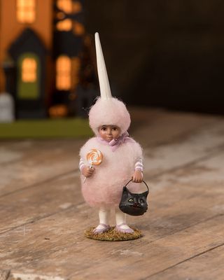 Cotton Candy Molly Halloween Figure