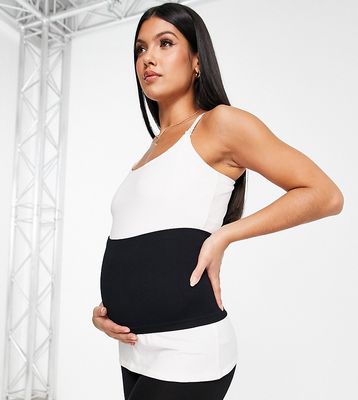 Cotton: On Maternity bump band in black