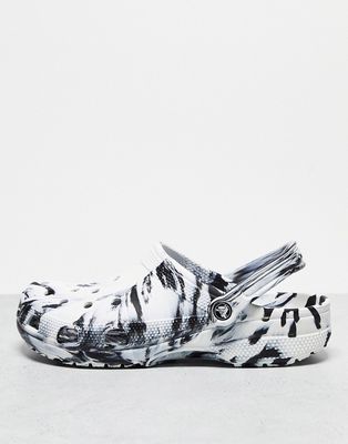 Crocs unisex classic marbled clog in black and white