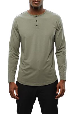 Cuts AO Curved Hem Long Sleeve Henley in Carbon