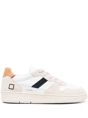 D.A.T.E. 2.0 Vintage leather sneakers - White