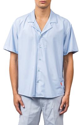 D. RT Solid Short Sleeve Button-Up Shirt in Powder Blue