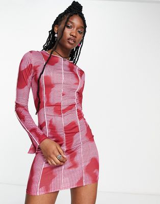 Daisy Street long sleeve body-conscious dress in pink print-Multi