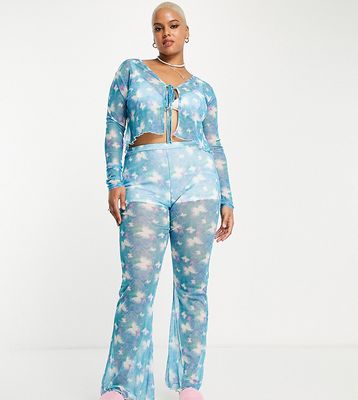 Daisy Street Plus high waisted lettuce hem flare pants in butterfly mesh - part of a set-Blue