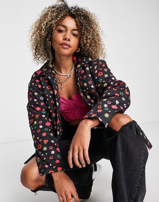 Daisy Street relaxed puffer jacket in multi floral print-Black