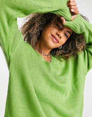 Daisy Street relaxed v neck knitted sweater in green-Multi