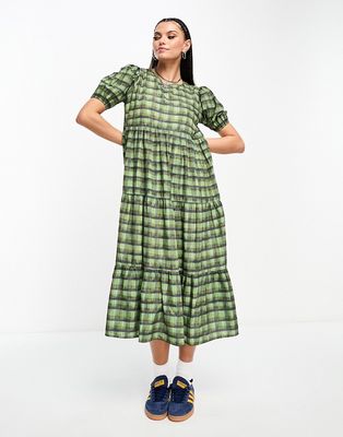 Daisy Street tiered midaxi smock dress in green brown plaid