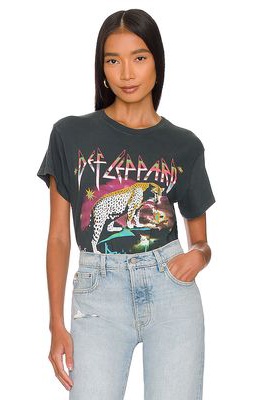 DAYDREAMER Def Leppard Animals '87 Tour Tee in Charcoal