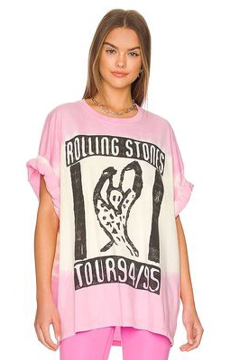 DAYDREAMER Rolling Stones Voodoo Tee in Pink.