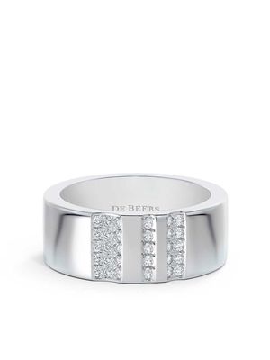 De Beers Jewellers 18kt white gold RVL diamond band ring