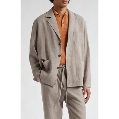 De Bonne Facture Traveler Notch Lapel Wool Jacket in Taupe