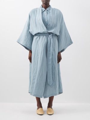 Deiji Studios - Oversized Washed-linen Robe - Womens - Light Blue