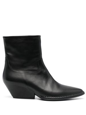 Del Carlo cuban-heel pointed ankle boots - Black