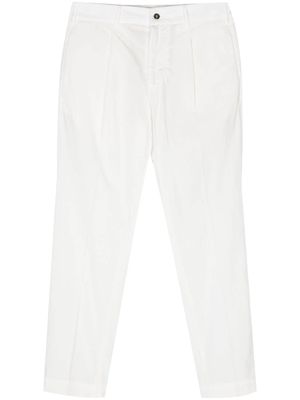 Dell'oglio mid-rise tapered-leg chinos - White