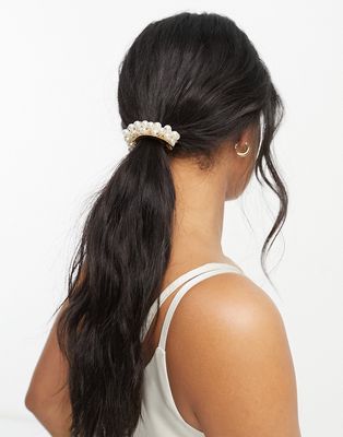 DesignB London pearl embellished ponytail wrap-White