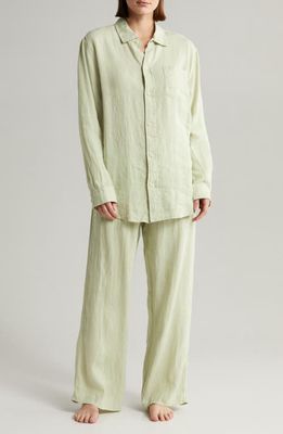 Desmond & Dempsey Long Sleeve Linen Pajamas in Pistachio