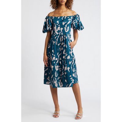 DIARRABLU Tiered Puff Sleeve Dress in Blue 