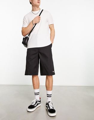 Dickies 13 inch tailored shorts in black
