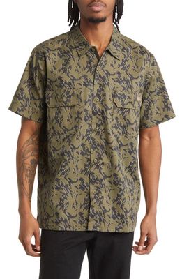 Dickies Drewsey Camo Print Short Sleeve Button-Up Work Shirt in Military Green Glitch Camo
