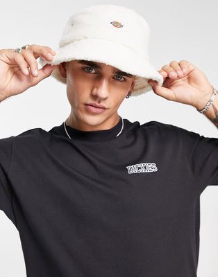 Dickies Red Chute bucket hat in off white