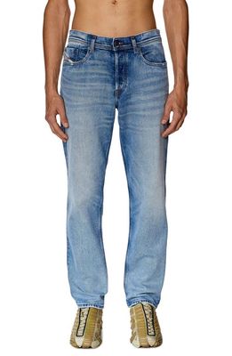 DIESEL D-Finitive Tapered Leg Jeans in Blue