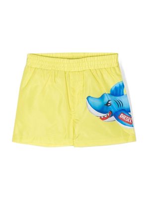 Diesel Kids animal-print swim shorts - Yellow