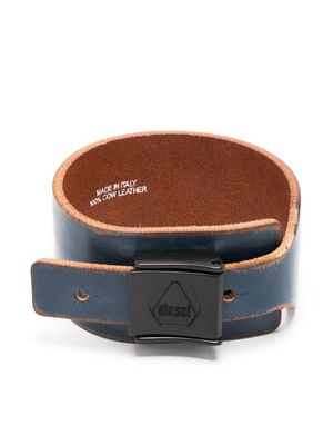 Diesel logo-buckle leather bracelet - Blue