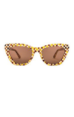 DIFF EYEWEAR Camila Sunglasses in Brown.