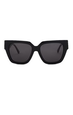 DIFF EYEWEAR Remi 2 Sunglasses in Black.