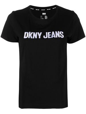 DKNY embossed-logo short-sleeve T-shirt - Black