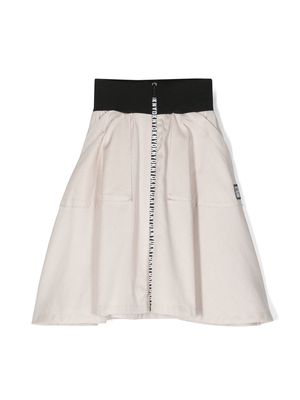 Dkny Kids logo-patch flared skirt - Neutrals