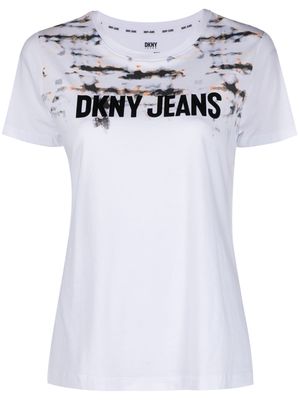 DKNY logo-print tie-dye T-shirt - White