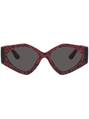 Dolce & Gabbana Eyewear leopard-print cat-eye sunglasses - Red