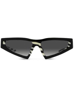 Dolce & Gabbana Eyewear logo-plaque sunglasses - Black