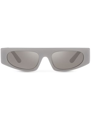Dolce & Gabbana Eyewear square-frame logo-plaque sunglasses - Grey