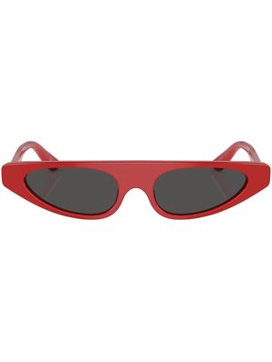Dolce & Gabbana Eyewear tinted cat-eye sunglasses - Red