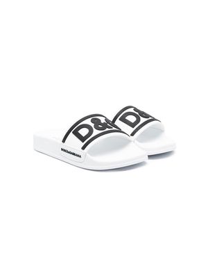 Dolce & Gabbana Kids debossed-logo open-toe slides - White