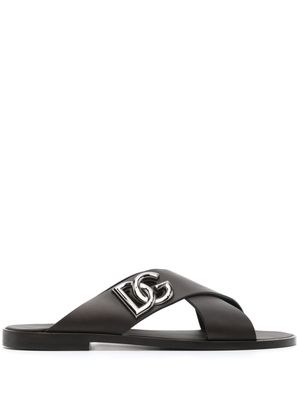 Dolce & Gabbana logo-plaque leather sandals - Brown