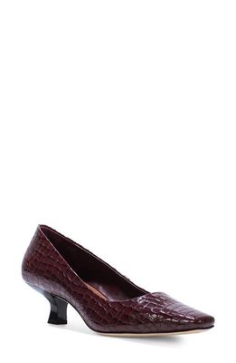 Donald Pliner Croc Embossed Pump in Cherry