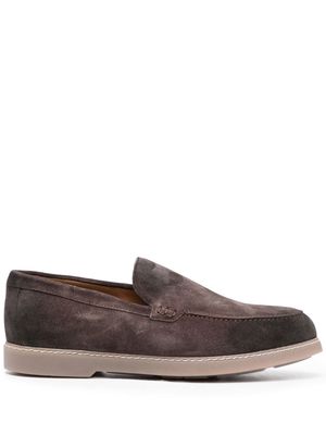 Doucal's 25mm slip-on suede loafers - Brown